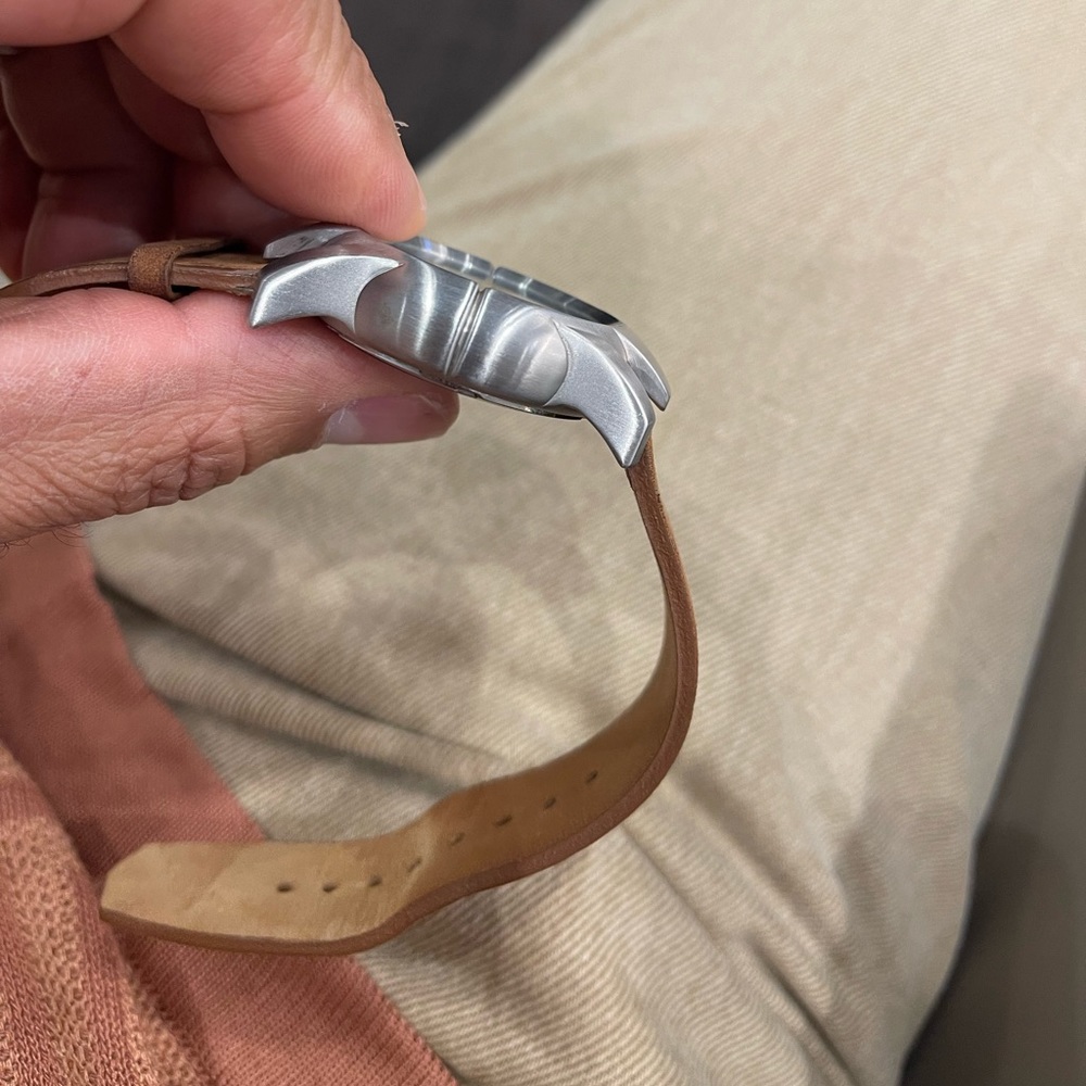 Teva Watch - Picture 6 of 7